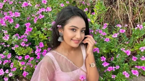 22 வயதில் அகால மரணம் அடைந்த தமிழ் சீரியல் நடிகை.. வளர்ந்து வந்த நேரத்தில் இப்படியா நடக்கணும்?