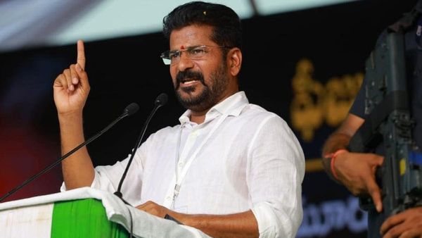 ஹிட்லர் உத்வேகம்... வடக்கிற்கு எதிரான போர்க்கொடி! தெலங்கானா முதல்வர் ரேவந்த் ரெட்டி பேச்சால் புயல்