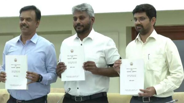 தமிழகத்தில் பிறக்கும் குழந்தையின் மீது கடன் சுமை! 4 முக்கிய காரணங்களை சொன்ன வெள்ளை அறிக்கை