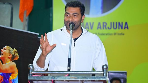 தமிழகத்தில் புதிய FSI கொள்கை.. 15+ அடுக்குமாடி கட்டிடங்கள்.. ஆதவ் அர்ஜுனா அதிரடி அறிவிப்பு!
