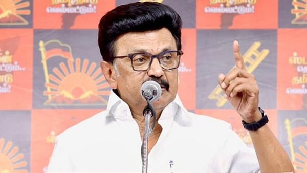 திமுகவிற்கு சோதனை மேல் சோதனை.. சுற்றி நிற்கும் பருந்துகள்! தப்பவே முடியாது போலயே.. ஸ்டாலினுக்கு செக்
