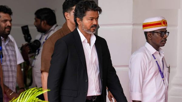 முதல்வர் விஜய் தலைமையில் ஐஏஎஸ், ஐபிஎஸ் அதிகாரிகள் மாநாடு தொடங்கியது