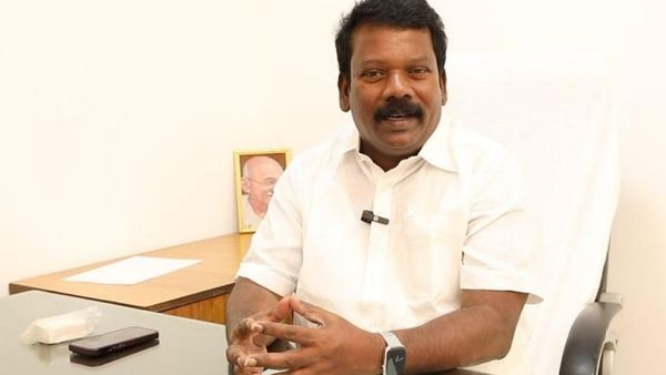 கேம் ஓவர்.. பதவி விலகிய செல்வப் பெருந்தகை? அடுத்த காங்கிரஸ் தலைவர் யார்? முட்டி மோதும் தலைகள்!