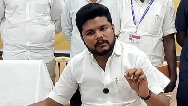 20 வருஷமா தலைவர் கூட இருக்கேன்.. எல்லாம் இறைவனுக்கு தெரியும்.. அமைச்சர் பர்வேஸ்