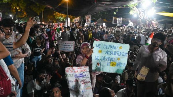 நீட் முறைகேடு: 47 NTA அதிகாரிகளை பணிநீக்கம் செய்ய மத்திய அரசு முடிவு.. வெளியான பரபரப்பு தகவல்!