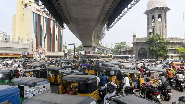 ஐடி ஊழியர்கள் சீக்கிரம் வீட்டுக்கு போகலாம்.. ஹைதராபாத்தில் வரும் புதிய ரூல்ஸ்.. இது நல்லா இருக்கே