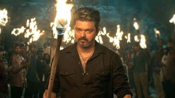 மீண்டும் சாதித்த விஜய்.. ஜனநாயகன் 4 நாளில் எத்தனை கோடி வசூல் தெரியுமா? ஞாயிற்றுக்கிழமை எகிறிய மவுசு