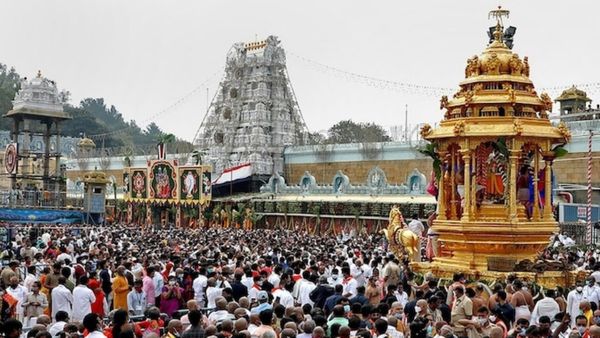 திருப்பதி ஏழுமலையானுக்கு 24 மணி நேரத்தில் ரூ 97 கோடி நன்கொடை! 2500 பேர் போட்டி போட்டு கொடுத்தது ஏன்?