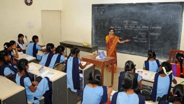 அரசு பள்ளி ஆசிரியர்களின் எதிர்பார்த்த நாள்.. காத்திருக்கும் 67,390 பேருக்கு நல்ல செய்தி உறுதி