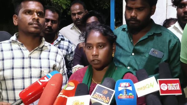 காதல் பட பாணியில்! காதல் திருமணம் செய்த பெண் காரில் கடத்தல்! திருச்சியில் திக் திக்!