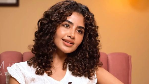 அனுபமா பேட்டியை சுற்றி எழும் முக்கிய கேள்வி.. எல்லாவற்றுக்கும் Narcissist என்ற பெயரா? விவாதம்
