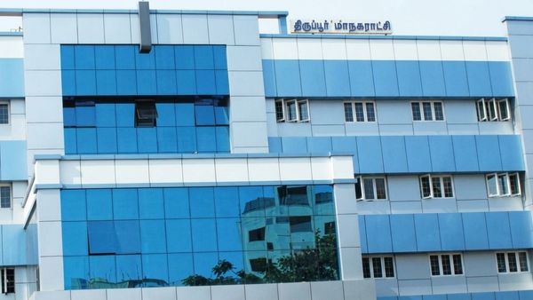 சஸ்பெண்ட் அதிகாரிக்கு ஓடோடி வந்த டிரான்ஸ்பர் உத்தரவு.. திருப்பூர் மாநகராட்சியில் கடைசி நேர ட்விஸ்ட்