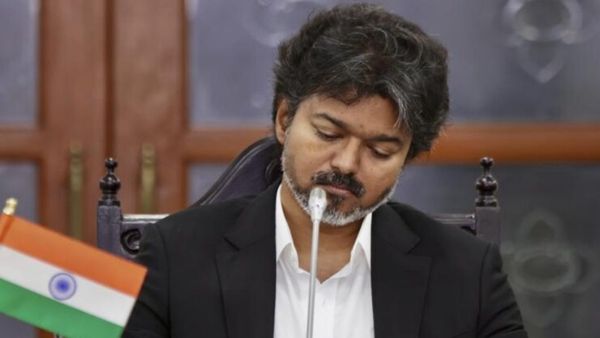 “U டர்ன்” போட்டாரா விஜய்? தொகுதி மறுவரையறை தொடர்பாக தவெக கொடுத்த விளக்கம்!