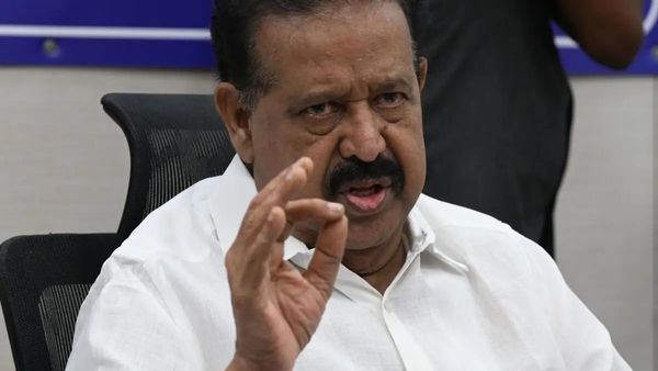 முன்னாள் அமைச்சர் பொன்முடிக்கு விதித்த பிடிவாரண்ட் ரத்து.. நேரில் ஆஜராகி கோரியதால் நீதிபதி உத்தரவு!
