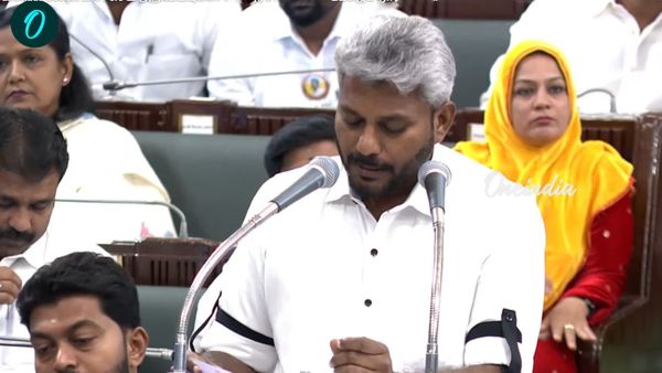 இவ்வளவு நிதானமா.. 151 நிமிடங்களாக தவெகவின் முதல் பட்ஜெட் உரையை வாசித்த அமைச்சர் மரிய வில்சன்!