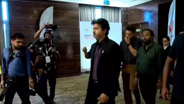 1.20 மணி நேரத்தில் முடிந்த முதலீட்டாளர் மாநாடு.. செய்தியாளர்களுக்கும் அழைப்பு இல்லை.. என்ன நடந்தது?