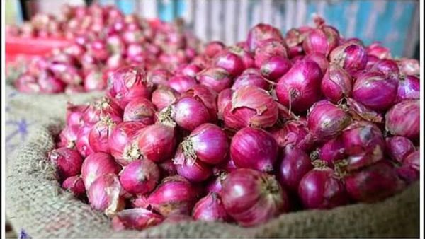 கோயம்பேட்டில் ரூ.50-க்கு போன வெங்காய விலை.. நாசிக் டூ சென்னை வரும் கண்டா எக்ஸ்பிரஸ்.. என்ன காரணம்?