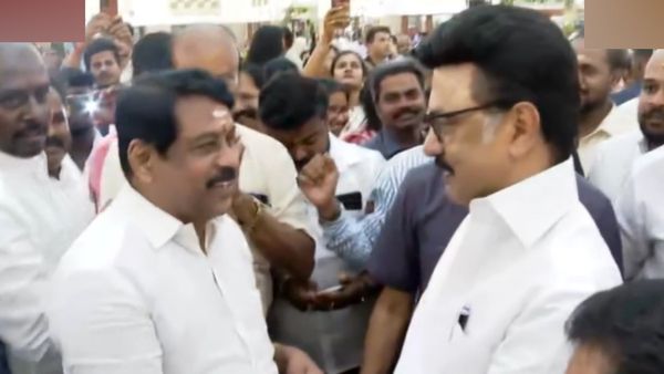 கைகுலுக்கிய ஸ்டாலின்.. திமுகவுடன் நயினார் நாகேந்திரன் காட்டிய நெருக்கம்.. பாஜக கூட்டணியில் இணைகிறதா?