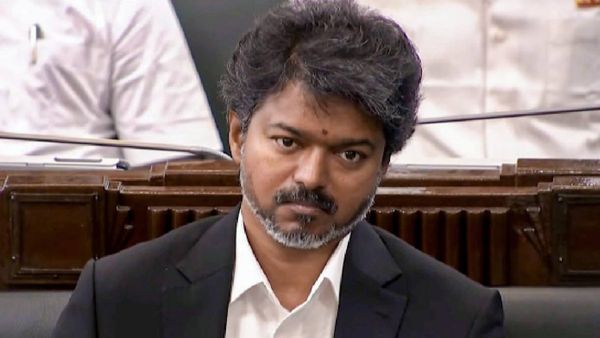 20 IN.. 37 OUT.. முதல்வர் விஜய் இன்று நடத்தும் கூட்டத்தில் 20 எம்.பிக்கள் மட்டுமே பங்கேற்க சான்ஸ்!