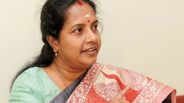 டெல்லி செல்லும் வானதி சீனிவாசன்.. தமிழக பாஜக தலைவர் பொறுப்பில் மாற்றமா? முனுமுனுக்கும் கமலாலயம்!