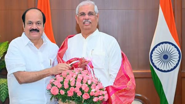 தமிழக ஆளுநர் அர்லேகருடன் சபாநாயகர் ஜேசிடி பிரபாகர் திடீர் சந்திப்பு.. காரணம் என்ன?