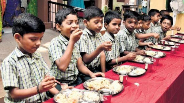 Nutritional Value: காமராஜர் காலை உணவு திட்டத்தில் மாணவர்களுக்கு கிடைக்கும் போஷாக்கு என்ன தெரியுமா?