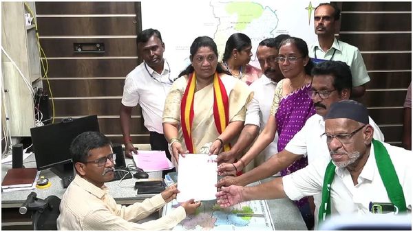 தாராபுரம் இடைத்தேர்தல்.. ரூ.16.40 கோடி சொத்துக்களுடன் டாப்பில் நிற்கும் தவெக வேட்பாளர் சத்தியபாமா!