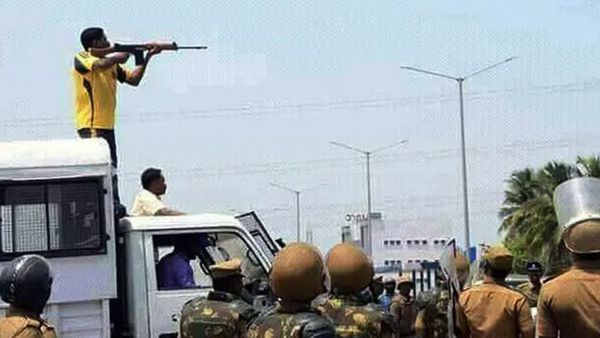 மஞ்சள் டீசர்ட், கையில் துப்பாக்கி! தமிழகத்தை உலுக்கிய ஸ்டெர்லைட் துப்பாக்கிச்சூடு! காவலர் ராஜா மரணம்