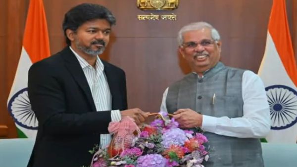 முழுநேர ஆளுநர் ஆனார் அர்லேகர்.. நேராக சென்று வாழ்த்து தெரிவித்த முதல்வர் விஜய்.. அமைச்சரவை மாற்றமா?