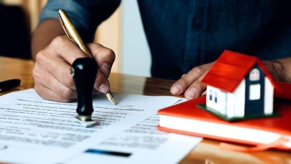 தாய்ப்பத்திரம் வாங்கறீங்களா? அசல் ஆவணம் அவசியம்.. நத்தம் நிலம் வாங்கும்போது 1 விஷயத்தை மறந்துடாதீங்க