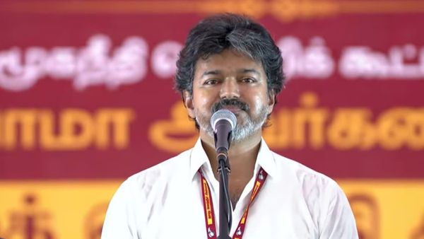 சரியில்லை சார்! எச்சரித்த உளவுத்துறை.. இடைத்தேர்தலில் சின்ன துரும்பை கூட விடாத விஜய்! பின்னணி!