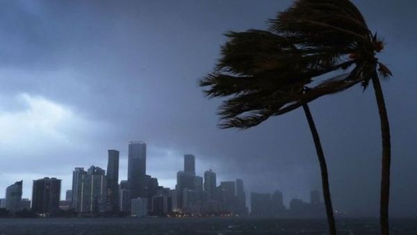 இர்மா சூறாவளிக்கு அடுத்து 'மரியா சூறாவளி' : அச்சத்தில் கரீபியன் தீவுகள்