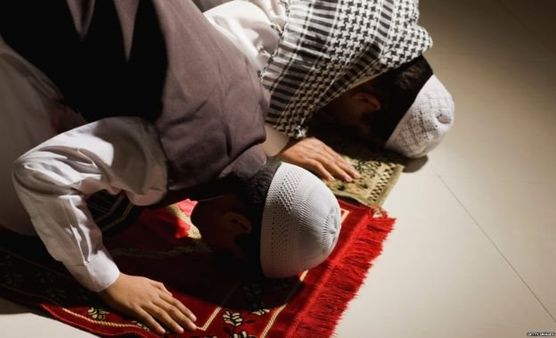 ராமருக்கு ஆரத்தி எடுத்த முஸ்லிம் பெண்ணுக்கு ஃபத்வா கொடுக்கப்பட்டதா?