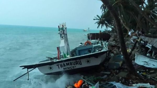 மாலத்தீவு அருகில் உள்ள தீவுகளில் 150 தமிழக மீனவர்கள் தவிப்பா?