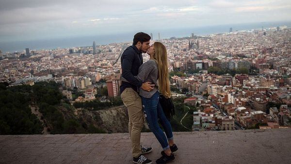 காதல் நோயின் அறிகுறிகள் என்ன? #Valentines_Day