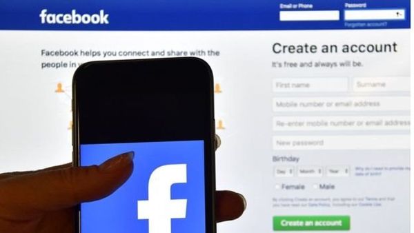 வேண்டுமென்றே பயனர்களின் நேரத்தை வீணடிக்க வைக்கிறதா சமூக இணையதளங்கள்?