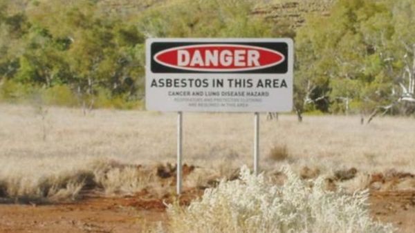 ‘பிசாசு நகரம்’: எச்சரிக்கும் அரசு, செல்ல துடிக்கும் மக்கள்