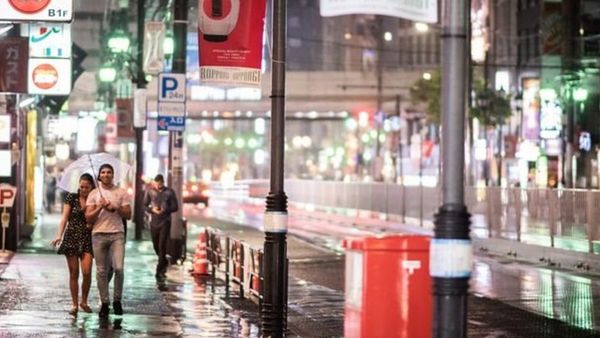 216 கி.மீ. வேகத்தில் வீசிய சூறாவளி: என்ன ஆனது ஜப்பானுக்கு?