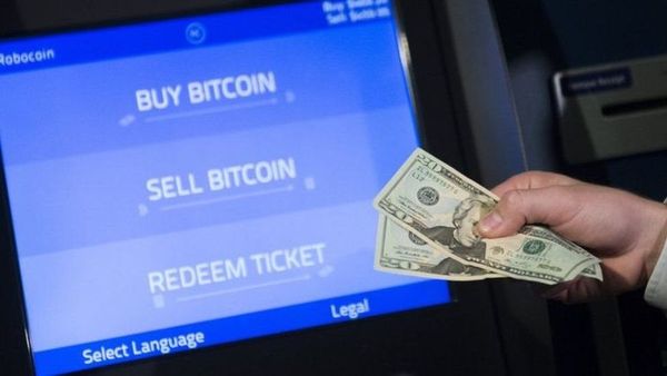 கிரிப்டோகரன்சி ஹேக்கர் திருடிய பணத்தில் 2,000 கோடி ரூபாயை திருப்பி தந்தது ஏன்?