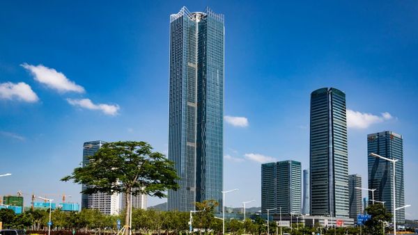 சீனாவின் சிறு நகரங்களில் விண்ணைத் தொடும் கட்டடங்களுக்கு தடை