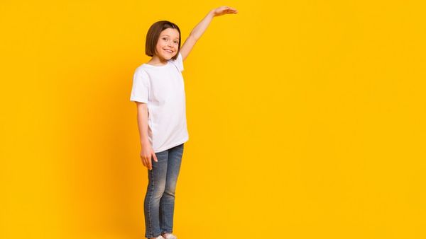 மனிதர்களின் உயரம் அதிகரித்து கொண்டே போவதற்கான காரணம் என்ன?