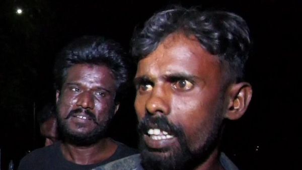 நெல்லை பள்ளி விபத்து: 'எழுந்து வா விஷ்வா வீட்டுக்குப் போவோம்' - மயான மேடையில் கதறிய தாய்