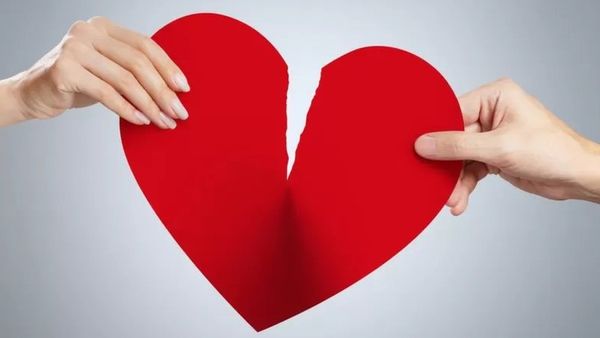 விபரீதமான தண்டனை: 70 ரூபாய் திருடியதாக மிளகாய் பொடியை நுகரச்செய்த தாய் - 10 வயது சிறுமி உயிரிழப்பு