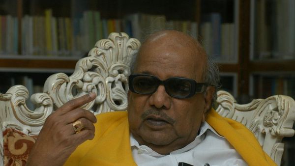 ஆண் குழந்தையை 80 ஆயிரம் ரூபாய்க்கு விற்க முயன்ற தாய் மற்றும் வாங்கியவர்கள் கைது - நாளிதழ் செய்திகள்