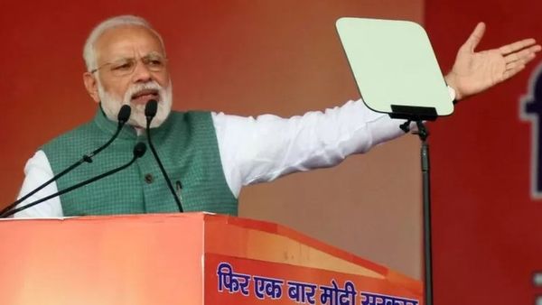 நரேந்திர மோதியின் யூட்யூப் பக்கத்தில் இருந்து 'டெலிப்ராம்ப்டர்' நிமிடங்கள் நீக்கம் - தொடரும் சர்ச்சை