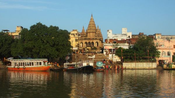 கேரளாவில் தீப்பிடித்து எரியும் கிணற்று தண்ணீர் - என்ன காரணம்?