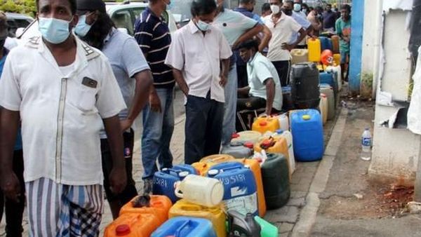 வெளிநாடு வாழ் இந்தியர்களுக்கு வாக்குரிமை? தேர்தல் ஆணையம் ஆலோசனை