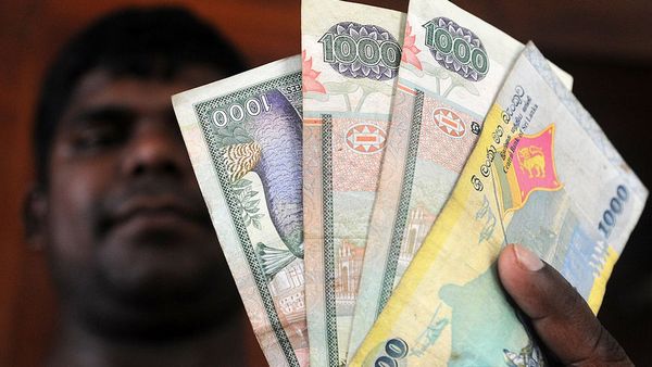 இலங்கை நெருக்கடி: 1 லட்சம் கோடி ரூபாய் பணம் அச்சிட திட்டம் - பிரதமர் ரணில் தகவல்