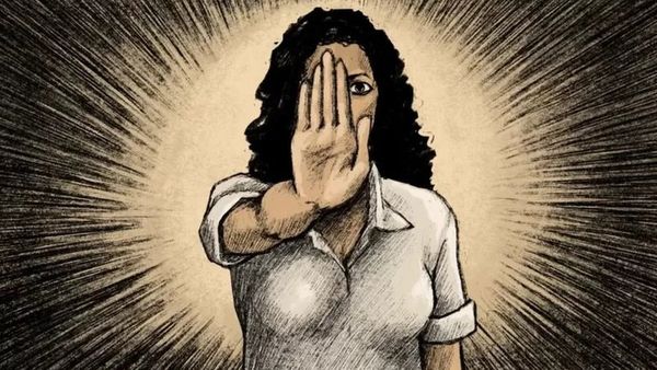 தாயை பாலியல் வல்லுறவு செய்தவர்களை 28 ஆண்டுகளுக்குப் பின் நீதியின் முன் நிறுத்திய மகன்