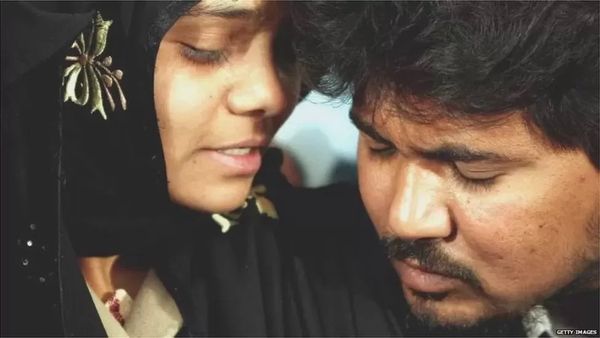 பில்கிஸ் பானு வழக்கு: குற்றவாளிகள் விடுவிக்கப்பட்டது தொடர்பாக குஜராத் அரசுக்கு உச்ச நீதிமன்றம் நோட்டீஸ்